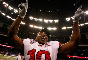 NEW ORLEANS - JANUARY 02:  Linebacker Stevenson Sylvester #10 of the Utah Utes celebrates after defeating the Alabama Crimson Tide 31-17 during the 75th Allstate Sugar Bowl at the Louisiana Superdome on January 2, 2009 in New Orleans, Louisiana.  (Photo by Kevin C. Cox/Getty Images)