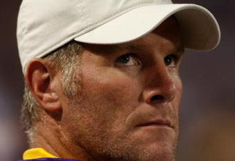 MINNEAPOLIS, MN - AUGUST 21:  Quarterback Brett Favre #4 of the Minnesota Vikings watches the action against the Kansas City Chiefs at Hubert H. Humphrey Metrodome on August 21, 2009 in Minneapolis, Minnesota. The Vikings defeated the Chiefs 17-13. (Photo by Scott Boehm/Getty Images)