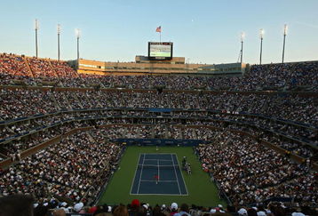 NEW YORK - SEPTEMBER 08:  A general view of Arthur Ashe Stadium before the start of the 2008 U.S. Open Men's Championship Match between Andy Murray of the United Kingdom and Roger Federer of Switzerland at the USTA Billie Jean King National Tennis Center on September 8, 2008 in the Flushing neighborhood of the Queens borough of New York City.  (Photo by Chris McGrath/Getty Images)