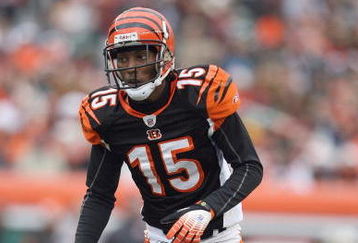 CINCINNATI - DECEMBER 14:  Chris Henry #15 of the Cincinnati Bengals gets ready on the field during the NFL game against the Washington Redskins on December 14, 2008 at Paul Brown Stadium in Cincinnati, Ohio. The Bengals won 20-13. (Photo by Andy Lyons/Getty Images)