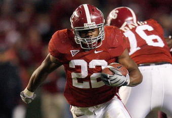 TUSCALOOSA, AL - NOVEMBER 15:  Mark Ingram #22 of the Alabama Crimson Tide carries the ball during the game against the Mississippi State Bulldogs at Bryant-Denny Stadium on November 15, 2008 in Tuscaloosa, Alabama.  (Photo by Kevin C. Cox/Getty Images)