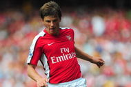 LONDON, ENGLAND - AUGUST 22:  Andrey Arshavin of Arsenal runs with the ball during the Barclays Premier League match between Arsenal and Portsmouth at the Emirates Stadium on August 22, 2009 in London, England.  (Photo by Mike Hewitt/Getty Images)