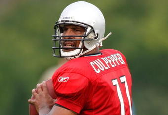 ALLEN PARK, MI - AUGUST 04:  Daunte Culpepper #11 gets ready to throw a pass during training camp at the Detroit Lions Headquarters and Training Facility on August 4, 2009 in Allen Park, Michigan.  (Photo by Gregory Shamus/Getty Images)