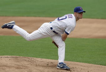 CHICAGO - JULY 26: Rich Harden #40 of the Chicago Cubs delivers the pitch during the game against the Cincinnati Reds on July 26, 2009 at Wrigley Field in Chicago, Illinois. (Photo by Jonathan Daniel/Getty Images) 