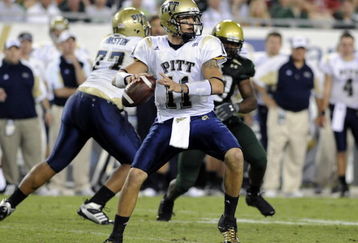 TAMPA, FL - OCTOBER 2: Quarterback Bill Stull #11 of the Pittsburgh Panthers sets to pass against the University of South Florida Bulls at Raymond James Stadium on October 2, 2008 in Tampa, Florida.  (Photo by Al Messerschmidt/Getty Images)