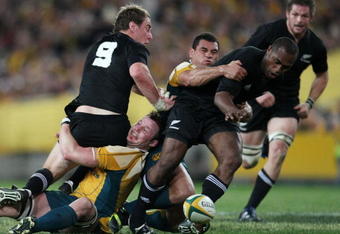 SYDNEY, AUSTRALIA - AUGUST 22:  Sitiveni Sivivatu of the All Blacks is tackled by George Smith of the Wallabies during the 2009 Tri Nations series Bledisloe Cup match between the Australian Wallabies and the New Zealand All Blacks at ANZ Stadium on August 22, 2009 in Sydney, Australia.  (Photo by Mark Nolan/Getty Images)