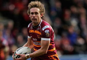 HUDDERSFIELD, UNITED KINGDOM - FEBRUARY 22:  Brett Hodgson of Huddersfield Giants in action during the engage Super League match between Huddersfield Giants and St.Helens at the Galpharm Stadium on February 22, 2009 in Huddersfield, England.  (Photo by Matthew Lewis/Getty Images)