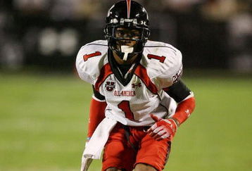ORLANDO, FL - JANUARY 04:  Cornerback Branden Smith #1 of the white team plays defense in the All America Under Armour Football Game at Florida Citrus Bowl on January 4, 2009 in Orlando, Florida.  (Photo by Doug Benc/Getty Images)