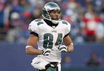 EAST RUTHERFORD, NJ - DECEMBER 7: Hank Baskett #84 of the Philadelphia Eagles runs on the field against the New York Giants at Giants Stadium on December 7, 2008 in East Rutherford, New Jersey. (Photo by Nick Laham/Getty Images)