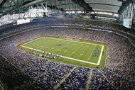 DETROIT - SEPTEMBER 14:  The Detroit Lions host the Green Bay Packers on September 14, 2008 at Ford Field in Detroit, Michigan.  (Photo by Domenic Centofanti/Getty Images)