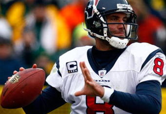 GREEN BAY, WI - DECEMBER 07:  Quarterback Matt Schaub #8 of the Houston Texans drops back to pass against the Green Bay Packers during the third quarter at Lambeau Field on December 7, 2008 in Green Bay, Wisconsin. The Texans defeated the Packers 24-21.  (Photo by Jeff Gross/Getty Images)