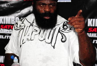 LOS ANGELES, CA - SEPTEMBER 17:  MMA Heavyweight Sensation Kimbo Slice is seen during the Workout/Media Day with Kimbo Slice and Gina Carano at the Legends Mixed Martial Arts Training Center on September 17, 2008 in Los Angeles, California.  (Photo by Robert Laberge/Getty Images)