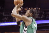 CHARLOTTE, NC - MARCH 16:  Chris Bosh #4 of the Toronto Raptors makes a jumpshot against the Charlotte Bobcats during their game at Time Warner Cable Arena on March 16, 2009 in Charlotte, North Carolina.  NOTE TO USER: User expressly acknowledges and agrees that, by downloading and/or using this Photograph, user is consenting to the terms and conditions of the Getty Images License Agreement. (Photo by: Streeter Lecka/Getty Images)
