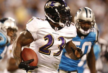 CHARLOTTE, NC - AUGUST 29: Runnng back Willis McGahee #23 of the Baltimore Ravens rushes against the Carolina Panthers during their preseason game at Bank of America Stadium on August 29, 2009 in Charlotte, North Carolina. (Photo by Streeter Lecka/Getty Images)