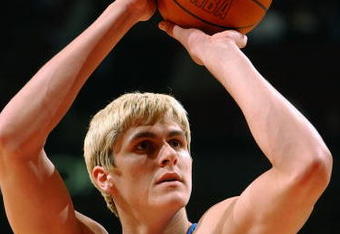 CHICAGO - FEBRUARY 25:  Darko Milicic #31 of the Detroit Pistons shoots a free throw during the game against the Chicago Bulls on February 25, 2004 at the United Center in Chicago, Illinois. The Pistons won 107-88. NOTE TO USER: User expressly acknowledges and agrees that, by downloading and/or using this Photograph, User is consenting to the terms and conditions of the Getty Images License Agreement. (Photo by Jonathan Daniel/Getty Images)