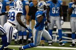 DETROIT, MI - AUGUST 28: Running back kevin Smith #34 of the Detroit Lions runs with the football against the Indianapolis Colts at Ford Field on August 28, 2009 in Detroit, Michigan.  (Photo by Scott Boehm/Getty Images)