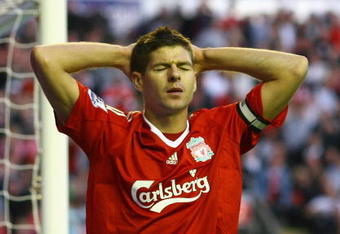 LIVERPOOL, ENGLAND - AUGUST 24:  Steven Gerrard of Liverpool shows his frustration during the Barclays Premier League match between Liverpool and Aston Villa at Anfield on August 24, 2009 in Liverpool, England.  (Photo by Alex Livesey/Getty Images)
