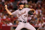 ANAHEIM, CA - AUGUST 24:  Justin Verlander #35 of the Detroit Tigers throws a pitch against the Los Angeles Angels of Anaheim on August 24, 2009 at Angel Stadium in Anaheim, California.  (Photo by Stephen Dunn/Getty Images)