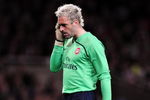 LONDON, ENGLAND - MAY 05:  Manuel Almunia of Arsenal looks at the ground during the UEFA Champions League Semi Final Second Leg match between Arsenal and Manchester United at Emirates Stadium on May 5, 2009 in London, England.  (Photo by Shaun Botterill/Getty Images)