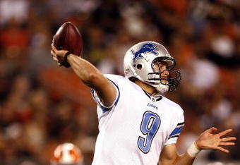 CLEVELAND - AUGUST 22:  Matthew Stafford #9 of the Detroit Lions throws to a reciever against the Cleveland Browns during the second quarter of their NFL game in Cleveland Browns Stadium on August 22, 2009 in Cleveland, Ohio.  (Photo by Matt Sullivan/Getty Images)