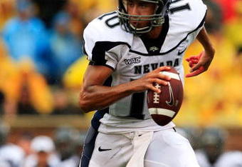 COLUMBIA, MO - SEPTEMBER 13:  Quarterback Colin Kaepernick #10 of the Nevada Wolf Pack rolls out during the first half of the game against the Missouri Tigers on September 13, 2008 at Memorial Stadium in Columbia, Missouri.  (Photo by Jamie Squire/Getty Images)