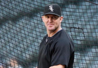 SEATTLE - AUGUST 12:  Jim Thome #25 of the Chicago White Sox looks on during batting practice prior to the game against the Seattle Mariners on August 12, 2009 at Safeco Field in Seattle, Washington. (Photo by Otto Greule Jr/Getty Images) 