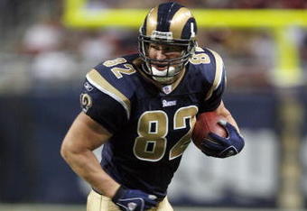 ST. LOUIS, MO - DECEMBER 3: Joe Klopfenstein #82 of the St. Louis Rams carries the ball during the game against  the Arizona Cardinals at the Edward Jones Dome on December 3, 2006 in St. Louis, Missouri.  (Photo by Dilip Vishwanat/Getty Images) 