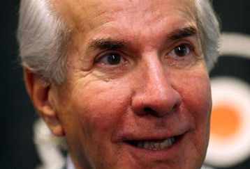 PHILADELPHIA - JULY 06:  Chairman of Comcast-Spectacor, Ed Snider, talks with the media during a press conference to announce the signing of Chris Pronger at Flyer's Skate Zone on July 6, 2009 in Philadelphia, Pennsylvania.  (Photo by Nick Laham/Getty Images)