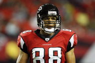 ATLANTA - AUGUST 29:  Tight end Tony Gonzalez #88 of the Atlanta Falcons takes a breather during pre-game warmups before the game against the San Diego Chargers at the Georgia Dome on August 29, 2009 in Atlanta, Georgia.  The Falcons beat the Chargers 27-24.  (Photo by Mike Zarrilli/Getty Images)