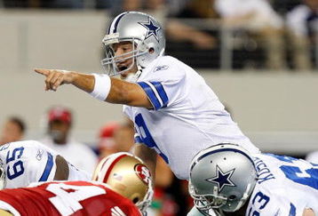 ARLINGTON, TX - AUGUST 29:  Quarterback Tony Romo #9 of the Dallas Cowboys at Cowboys Stadium on August 29, 2009 in Arlington, Texas.  (Photo by Ronald Martinez/Getty Images)
