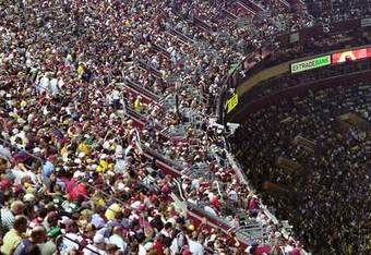 Dq-football-crowd_crop_340x234