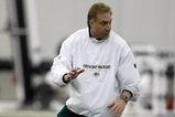 GREEN BAY, WI - MAY 1:  Linebacker coach Kevin Greene instructs players in practice drills during Green Bay Packers Minicamp at Don Hutson Center on May 1, 2009 in Green Bay, Wisconsin. (Photo by Scott Boehm/Getty Images)
