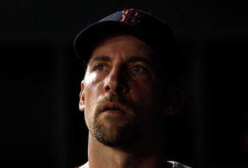 ARLINGTON, TX - JULY 20:  Pitcher John Smoltz #29 of the Boston Red Sox on July 20, 2009 at Rangers Ballpark in Arlington, Texas.  (Photo by Ronald Martinez/Getty Images)