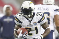 GLENDALE, ARIZONA - AUGUST 22:  LaDainian Tomlinson #21 of the San Diego Chargers carries the ball during the pre game warm up against  the Arizona Cardinals at the University of Phoenix Stadium on August 22, 2009 in Glendale, Arizona. (Photo by Christian Petersen/Getty Images)