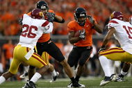 CORVALIS, OR - SEPTEMBER 25: Jacquizz Rodgers #1 of the Oregon State Beavers runs with the ball against the Southern California Trojans at Reser Stadium on September 25, 2008 in Corvalis, Oregon. (Photo by Jonathan Ferrey/Getty Images)