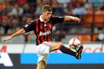 MILAN, ITALY - AUGUST 29:  Klaas-Jan Huntelaar of Milan AC during the Serie A match between AC Milan and Inter Milan at Stadio Giuseppe Meazza on August 29, 2009 in Milan, Italy.  (Photo by Claudio Villa/Getty Images)