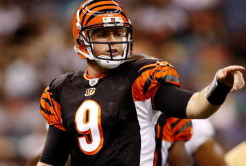 NEW ORLEANS - AUGUST 14:  Quarterback Carson Palmer #9 of the Cincinnati Bengals gestures during action against the New Orleans Saints in a preseason game on August 14, 2009 at the Superdome in New Orleans, Louisiana. (Photo by Chris Graythen/Getty Images)