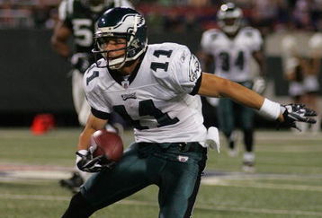 EAST RUTHERFORD, NJ - SEPTEMBER 3:  Danny Amendola #11 of the Philadelphia Eagles dodges defenders during the game against the New York Jets on September 3, 2009 at Giants Stadium in East Rutherford, New Jersey. (Photo by Jared Wickerham/Getty Images)