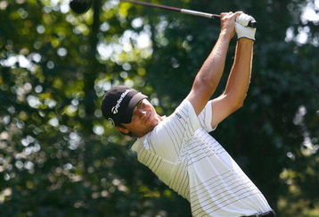 NORTON, MA - SEPTEMBER 5:  Sean O'Hair hits a tee shot during the second round of the Deutsche Bank Championship held at TPC Boston on September 5, 2009 in Norton, Massachusetts. (Photo by Jim Rogash/Getty Images)