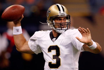 NEW ORLEANS - SEPTEMBER 03:  Joey Harrington #3 of the New Orleans Saints looks to throw a pass against the Miami Dolphins at the Louisiana Superdome on September 3, 2009 in New Orleans, Louisiana.  (Photo by Chris Graythen/Getty Images)