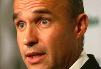 PITTSBURGH - OCTOBER 05:  Jim Balsillie Chairman and Co-CEO of Research In Motion and new owner of the Pittsburgh Penguins speaks in a press conference announcing the  purchase of the team after the first period at Mellon Arena on October 5, 2006 in Pittsburgh, Pennsylvania.  (Photo by Harry How/Getty Images)