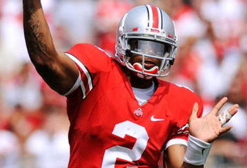 COLUMBUS, OH - SEPTEMBER 05:  Quarterback Terrelle Pryor #2 of the Ohio State Buckeyes throws a pass against the Navy Midshipmen at Ohio Stadium on September 5, 2009 in Columbus, Ohio.  (Photo by Jamie Sabau/Getty Images)