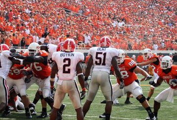 STILLWATER, OK - SEPTEMBER 5: Kicker Dan Bailey #95 of the Oklahoma State Cowboys kicks for the extra point  against the Georgia Bulldogs in the third quarter of the game at Boone Pickens Stadium on September 5, 2009 in Stillwater, Oklahoma. (Photo by Christian Petersen/Getty Images)