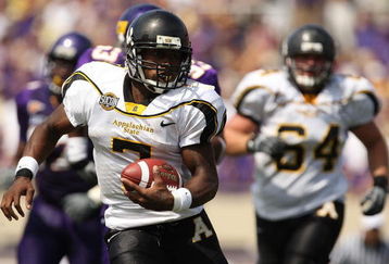 GREENVILLE, NC - SEPTEMBER 05:  Travaris Cadet #7 of the Appalachian State Mountaineers runs with the ball against the East Carolina Pirates at Dowdy-Ficklen Stadium on September 5, 2009 in Greenville, North Carolina.  (Photo by Streeter Lecka/Getty Images)