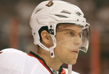 PHILADELPHIA - FEBRUARU 12:  Dany Heatley #15 of the Ottawa Senators looks on during the game against the Philadelphia Flyers at the Wachovia Center on February 12, 2009 in Philadelphia, Pennsylvania. (Photo by: Nick Laham/Getty Images)