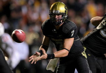 BOULDER, CO - OCTOBER 04:  Quarterback Cody Hawkins #7 of the Colorado Buffaloes runs the offense against the Texas Longhorns at Folsom Field on October 4, 2008 in Boulder, Colorado. Texas defeated Colorado 38-14.  (Photo by Doug Pensinger/Getty Images)