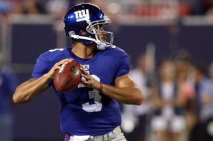 EAST RUTHERFORD, NJ - AUGUST 17:  Andre Woodson #3 of the New York Giants throws against the Carolina Panthers on August 17, 2009 at Giants Stadium in East Rutherford, New Jersey. The Giants defeated the Panthers 24-17.  (Photo by Jim McIsaac/Getty Images)