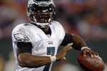 EAST RUTHERFORD, NJ - SEPTEMBER 3: Michael Vick #7 of the Philadelphia Eagles throws a pass during the game against the New York Jets on September 3, 2009 at Giants Stadium in East Rutherford, New Jersey. (Photo by Jared Wickerham/Getty Images)