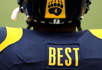 BERKELEY, CA - SEPTEMBER 05:  Jahvid Best #4 of the California Golden warms up before their game against the Maryland Terrapins at California Memorial Stadium on September 5, 2009 in Berkeley, California.  (Photo by Ezra Shaw/Getty Images)