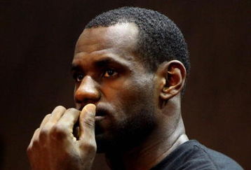 BEIJING - AUGUST 24:  LeBron James of the Cleveland Cavaliers takes part in a promotional event during a visit to China on August 24, 2009 in Beijing, China.  (Photo by Feng Li/Getty Images)